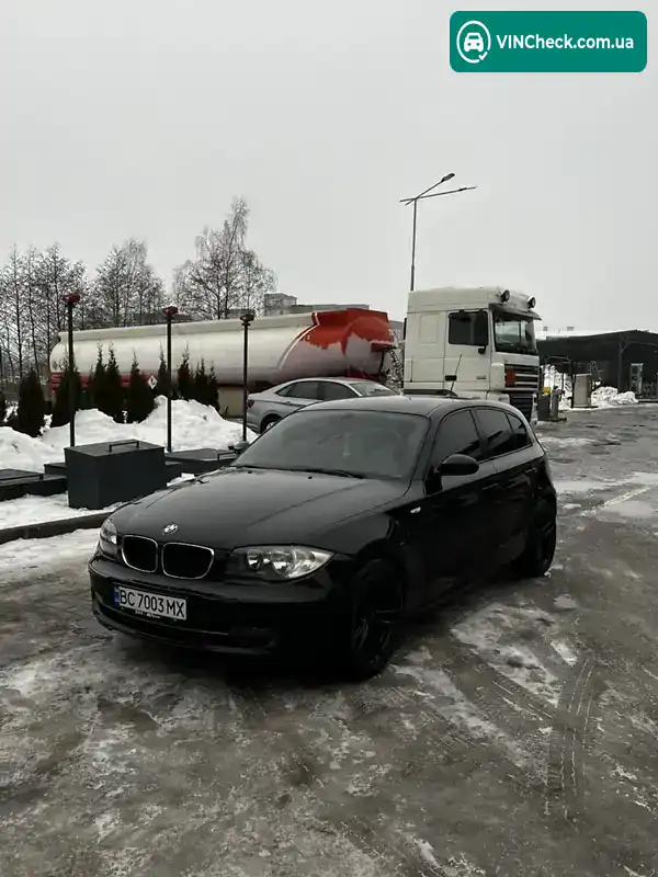 BMW 1 Series 2007, фото з оголошення 1 з 14, VIN WBAUD11050JZ30185