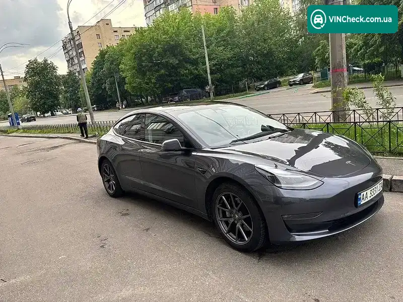 Tesla Model 3 2021, фото з оголошення 1 з 10, VIN 5YJ3E1EB9MF006823