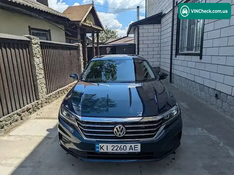 Volkswagen Passat 2021, фото з оголошення 2 з 20, VIN 1VWSA7A36NC004578