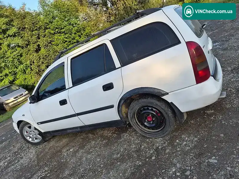 Opel Astra 2000, фото з оголошення 2 з 20, VIN W0L0TGF35Y8125049