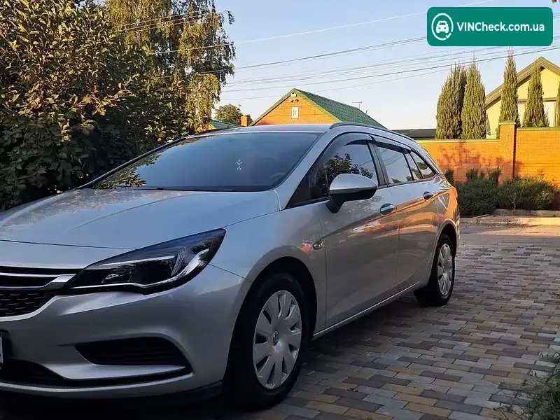 Opel Astra 2017, фото з оголошення 2 з 9, VIN W0LBD8EK9H8065902