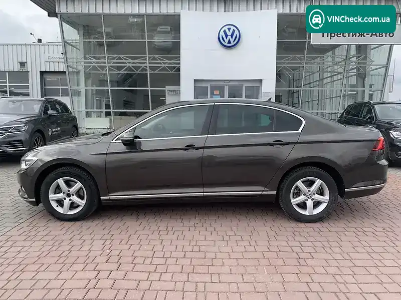 Volkswagen Passat 2015, фото з оголошення 1 з 4, VIN WVWZZZ3CZFE475594