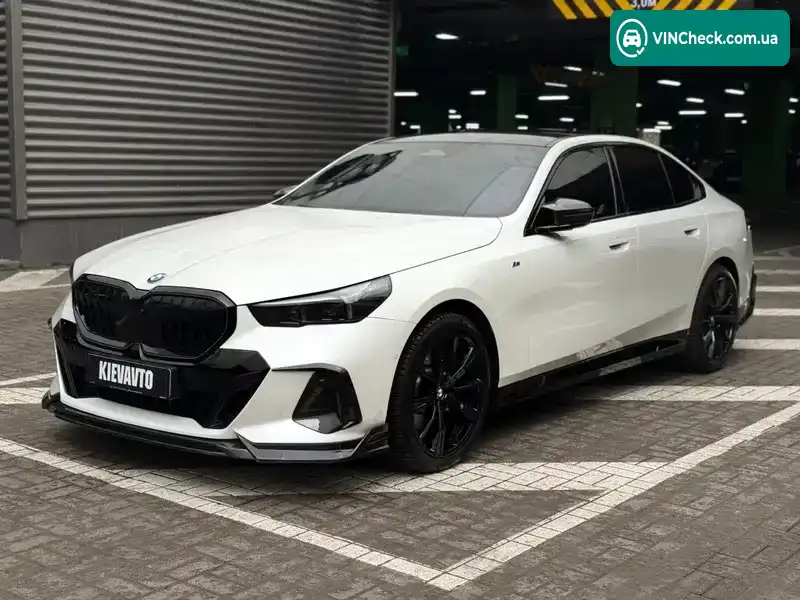 BMW 5 Series 2024, фото з оголошення 1 з 20, VIN WBA21FL030CS41065