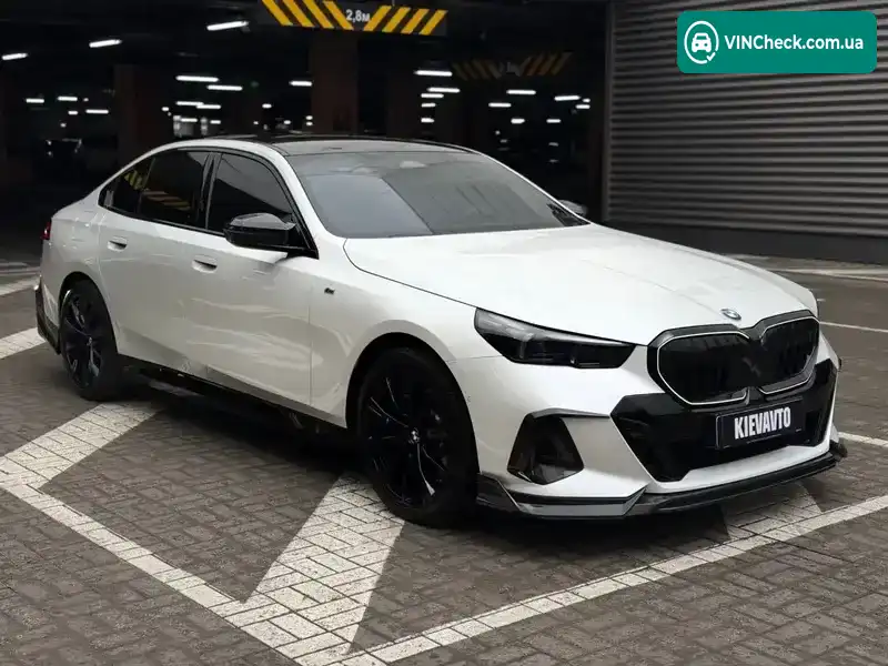 BMW 5 Series 2024, фото з оголошення 2 з 20, VIN WBA21FL030CS41065