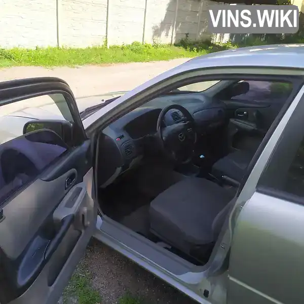 Mazda 323 2003, фото з оголошення 2 з 21, VIN JMZBJ143231519349