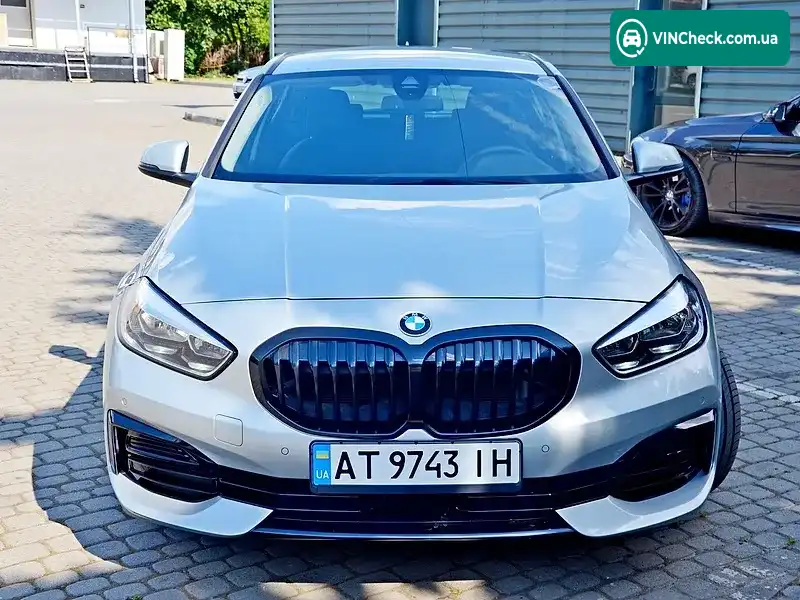 BMW 1 Series 2019, фото з оголошення 1 з 20, VIN WBA7M710107F39048