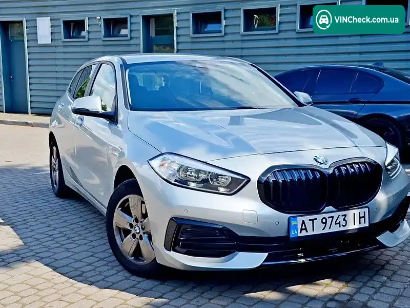 BMW 1 Series 2019, фото з оголошення 2 з 20, VIN WBA7M710107F39048