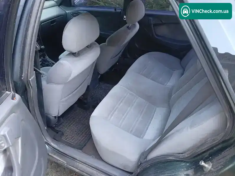 Daewoo Espero 1993, фото з оголошення 1 з 9, VIN KLAJF19W1RB715472