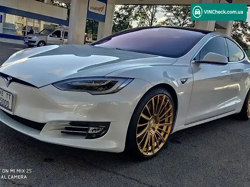 Tesla Model S 2019, фото з оголошення 2 з 20, VIN 5YJSA1E23KF338910