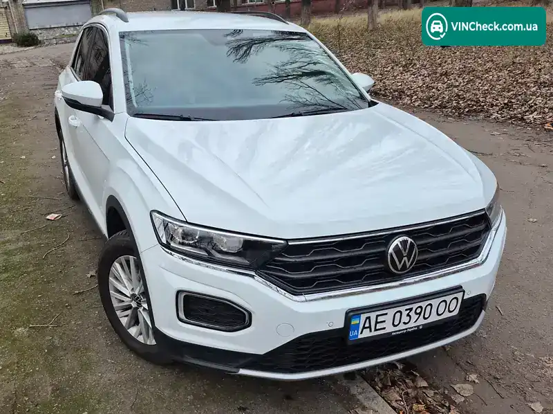 Volkswagen T-Roc 2021, фото з оголошення 1 з 21, VIN WVGZZZA1ZNV073323