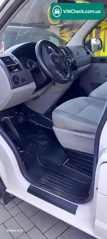 Volkswagen Caravelle 2012, фото з оголошення 2 з 20, VIN WV2ZZZ7HZDH039403