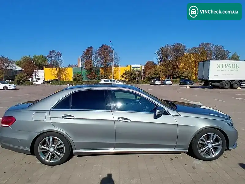 Mercedes-Benz E-Class 2013, фото з оголошення 2 з 10, VIN WDD2120981A814947