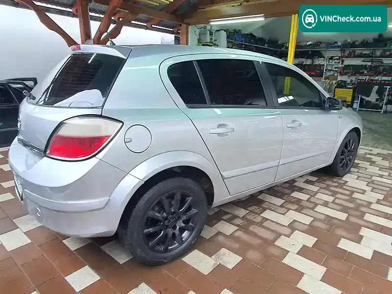 Opel Astra 2004, фото з оголошення 1 з 21, VIN W0L0AHL4855009245