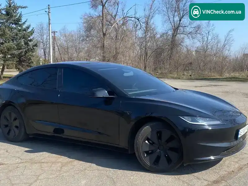 Tesla Model 3 2024, фото з оголошення 2 з 21, VIN 5YJ3E1EA4RF835779