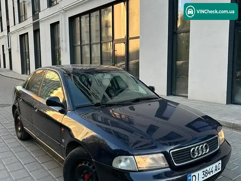 Audi A4 1997, фото з оголошення 1 з 20, VIN WAUZZZ8DZVA041015