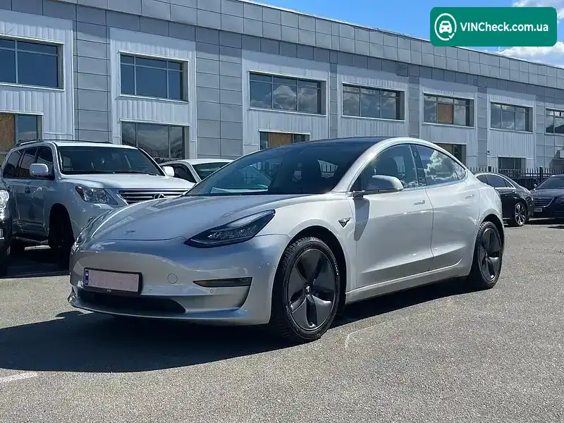 Tesla Model 3 2018, фото з оголошення 1 з 13, VIN 5YJ3E1EB5JF109698