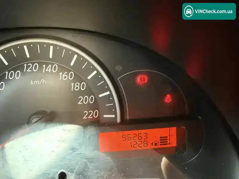 Nissan Micra 2012, фото з оголошення 1 з 17, VIN MDHFBUK13U0502021