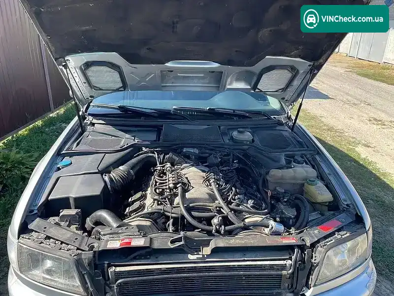 Audi A8 1998, фото з оголошення 2 з 18, VIN WAUZZZ4DZWN003270