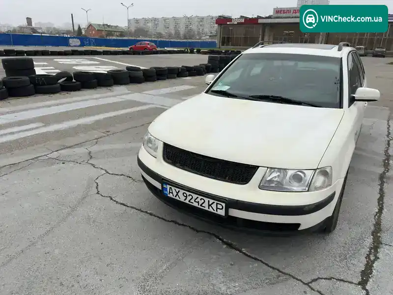 Volkswagen Passat 1999, фото з оголошення 1 з 6, VIN WVWZZZ3BZXE372723