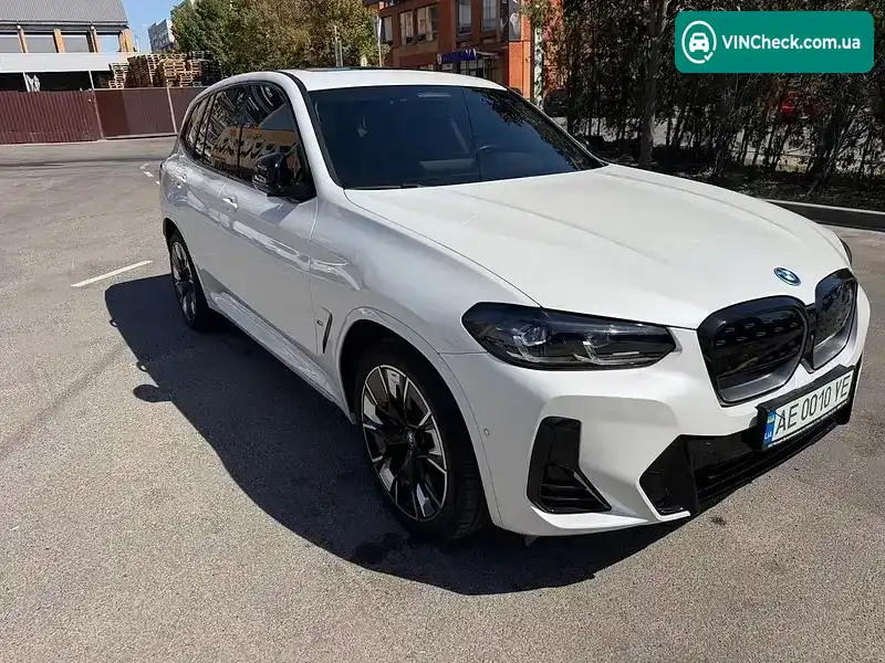 BMW iX3 2023, фото з оголошення 1 з 17, VIN LBV41DU01RSC86474