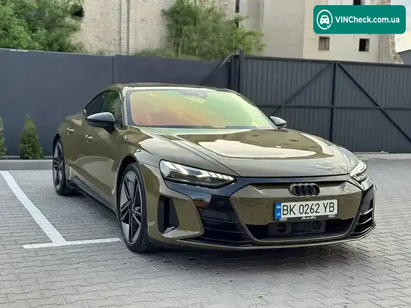 Audi e-tron GT 2022, фото з оголошення 2 з 21, VIN WAUZZZFW9N7009921