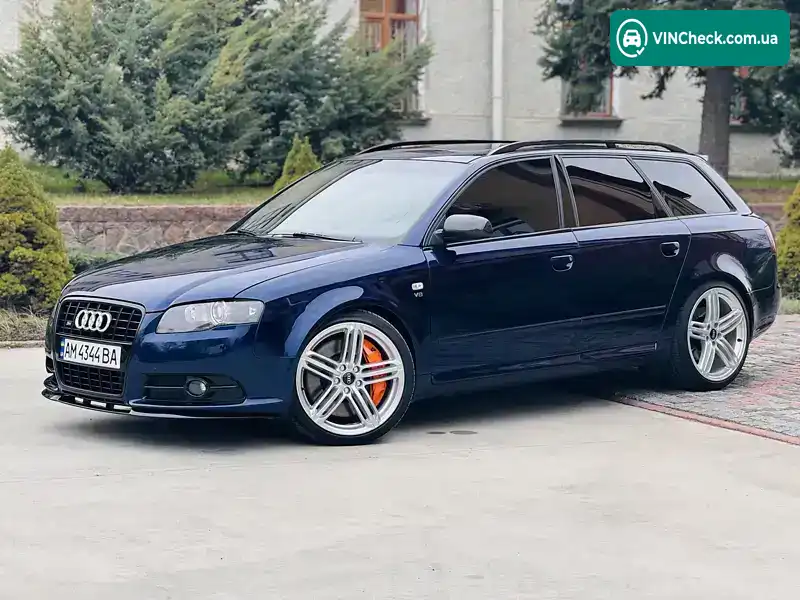 Audi S4 2004, фото з оголошення 2 з 21, VIN WAUZZZ8E35A428998