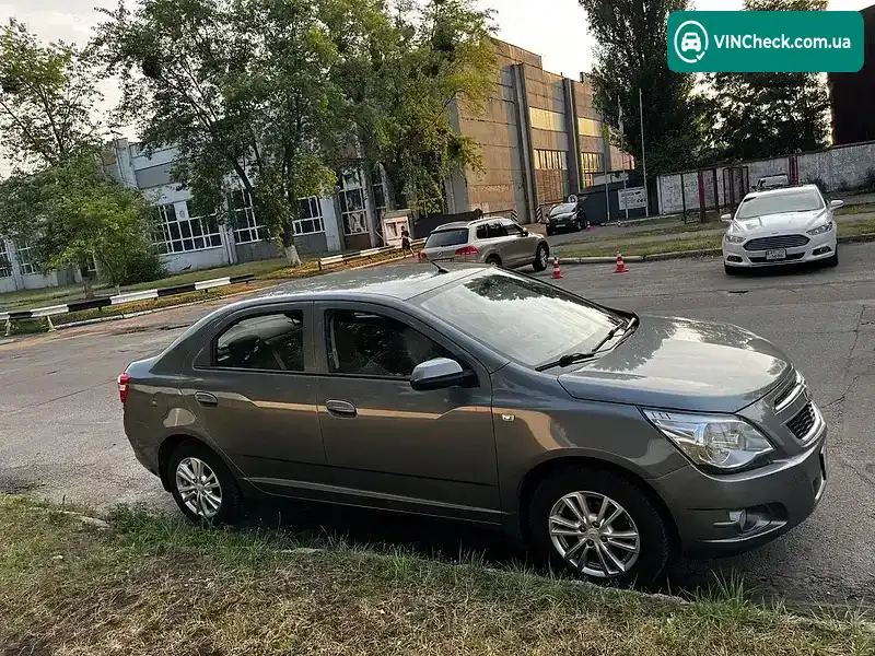 Chevrolet Cobalt 2021, фото з оголошення 1 з 18, VIN XWBJA69V9MA233824