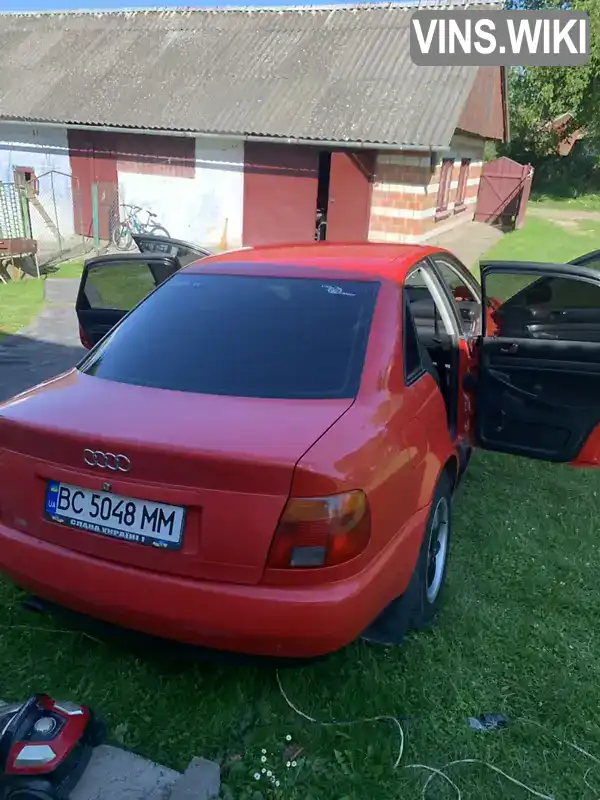 Audi A4 1995, фото з оголошення 2 з 14, VIN WAUZZZ8DZSA033924
