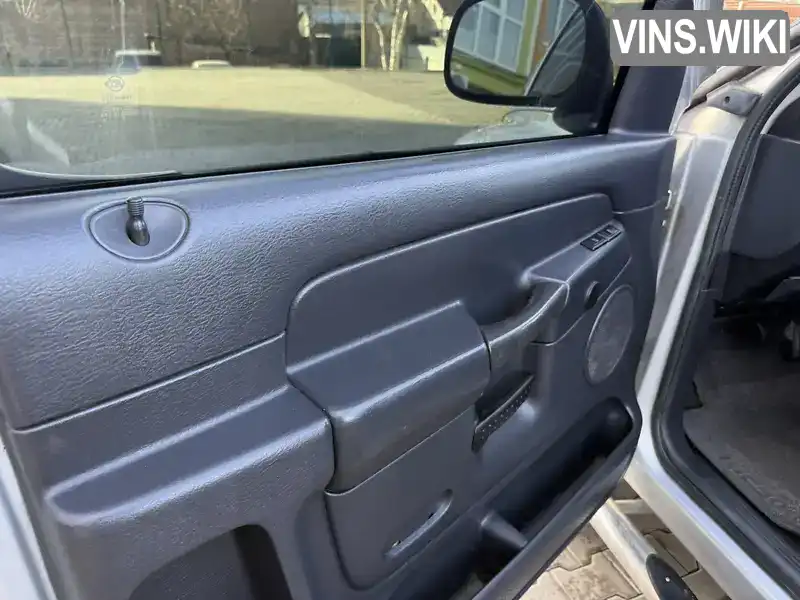 Dodge RAM 1500 2001, фото з оголошення 2 з 21, VIN 1B7HA16N82J118593