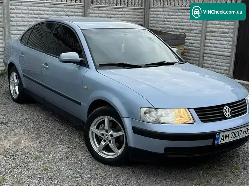 Volkswagen Passat 1999, фото з оголошення 2 з 9, VIN WVWZZZ3BZXE112036