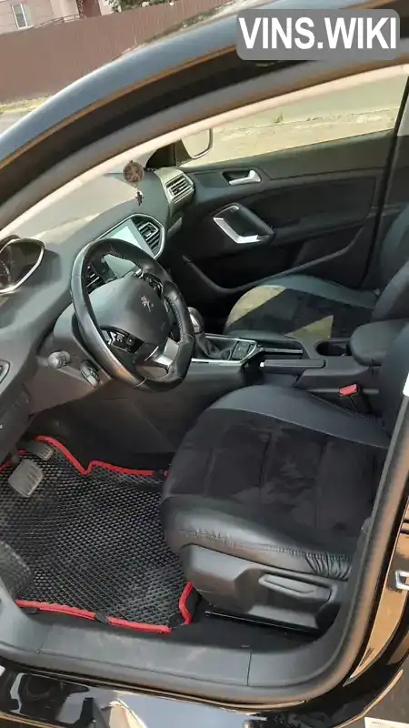 Peugeot 308 2016, фото з оголошення 2 з 16, VIN VF3LBBHZWGS070035