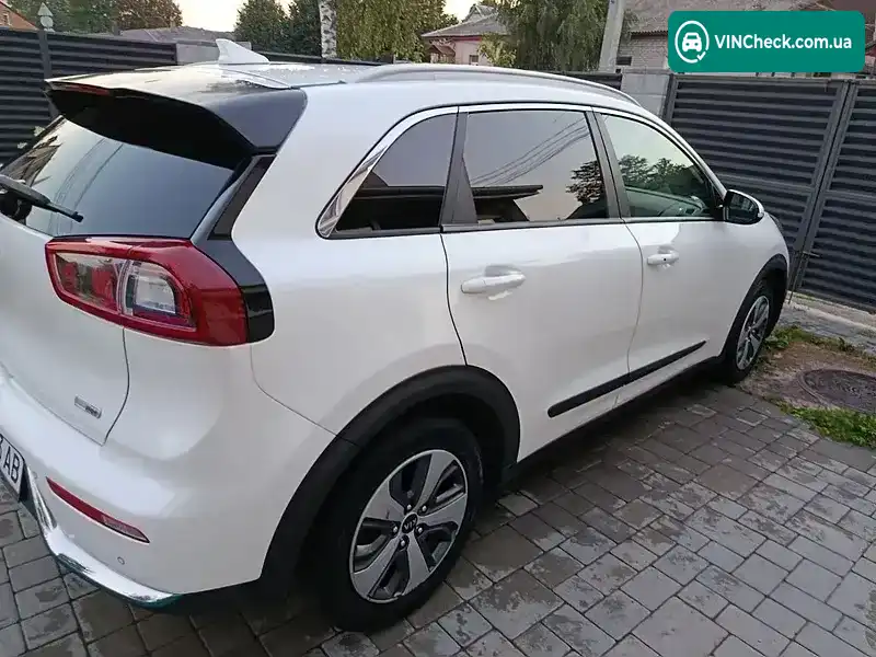 Kia Niro 2017, фото з оголошення 2 з 20, VIN KNDCC3LD1J5147758