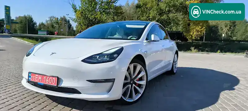Tesla Model 3 2019, фото з оголошення 1 з 20, VIN 5YJ3E1EB3KF487438