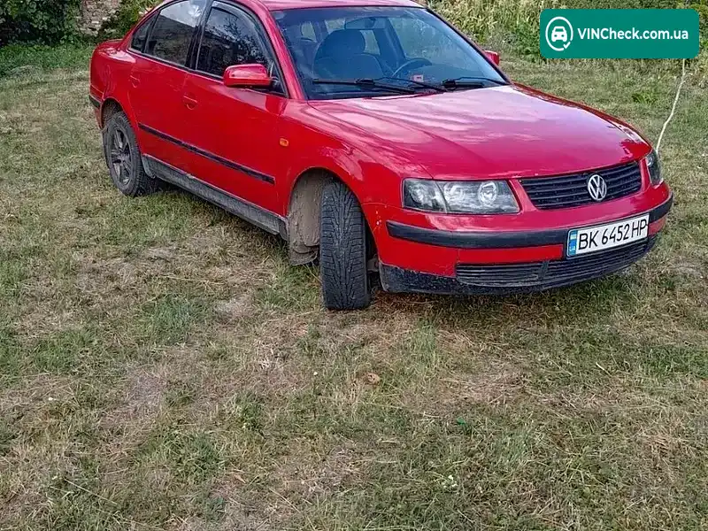 Volkswagen Passat 1998, фото з оголошення 1 з 12, VIN WVWZZZ3BZWE109015