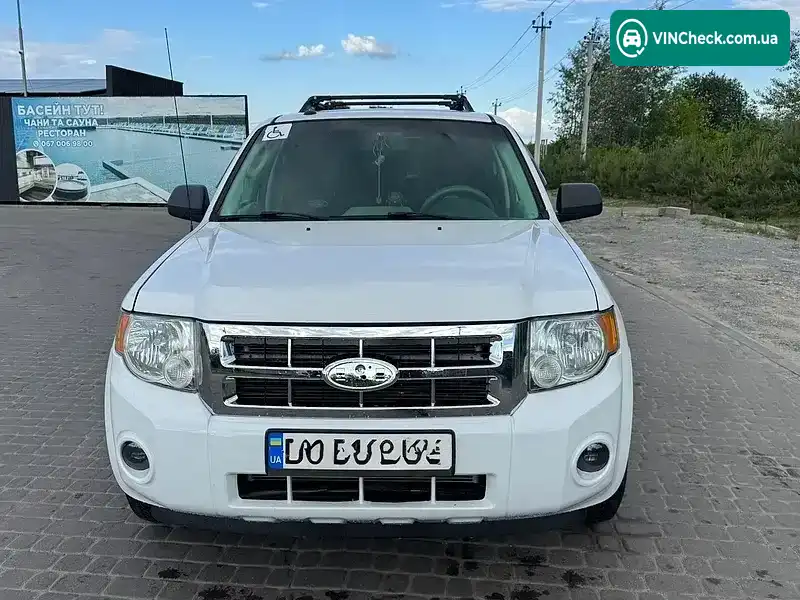 Ford Escape 2010, фото з оголошення 1 з 8, VIN 1FMCU5K3XAKC41913