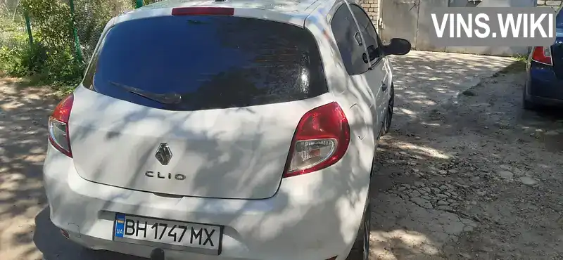 Renault Clio 2010, фото з оголошення 2 з 11, VIN VF1CR270E43800485
