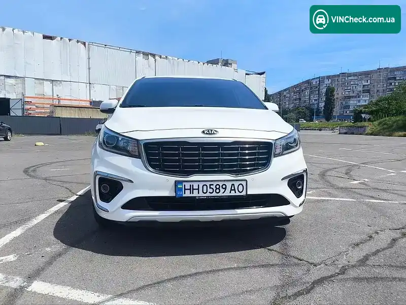 Kia Carnival 2018, фото з оголошення 2 з 21, VIN KNAMB81ABKS471882