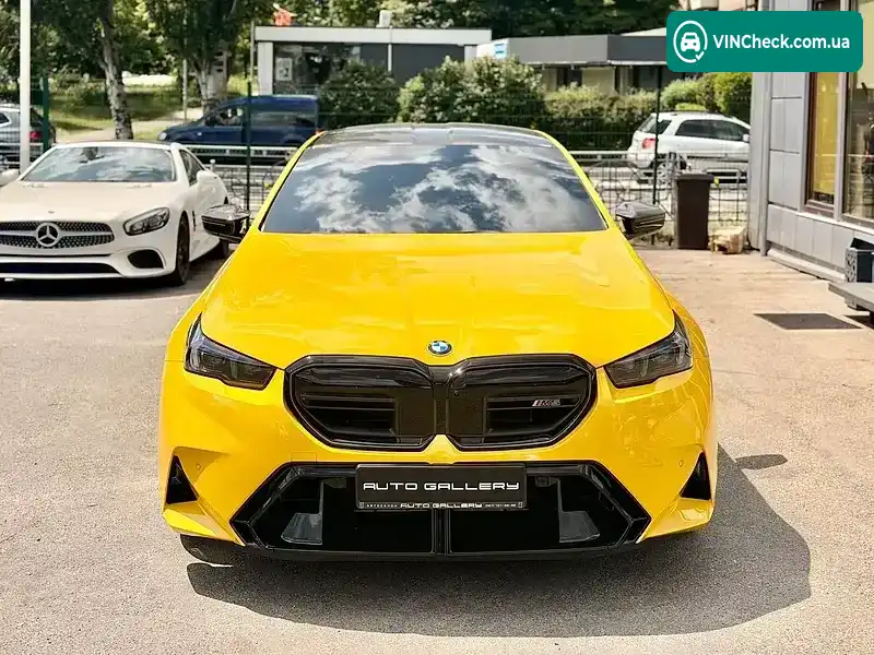 BMW M5 2025, фото з оголошення 2 з 21, VIN WBS81FK020CU63717
