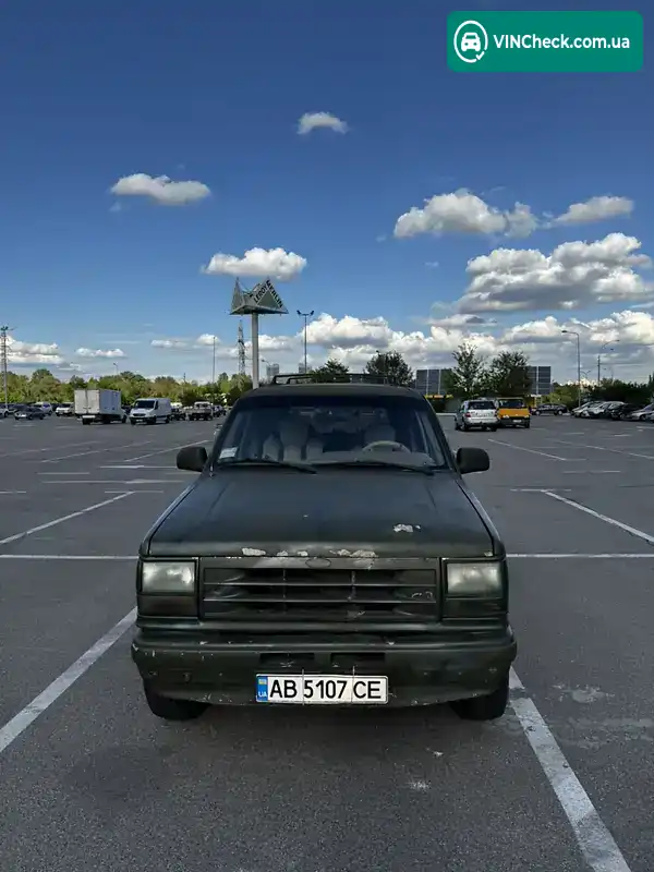 Ford Explorer 1992, фото з оголошення 2 з 13, VIN 1FMDU34X3NUB67575