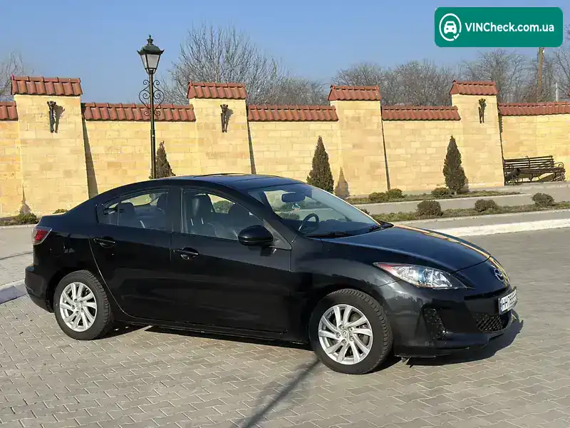 Mazda 3 2011, фото з оголошення 2 з 16, VIN JM1BL1W87C1565671