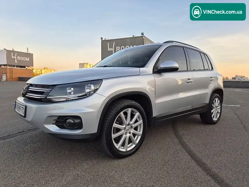 Volkswagen Tiguan 2016, фото з оголошення 1 з 20, VIN WVGBV7AX0HK021327