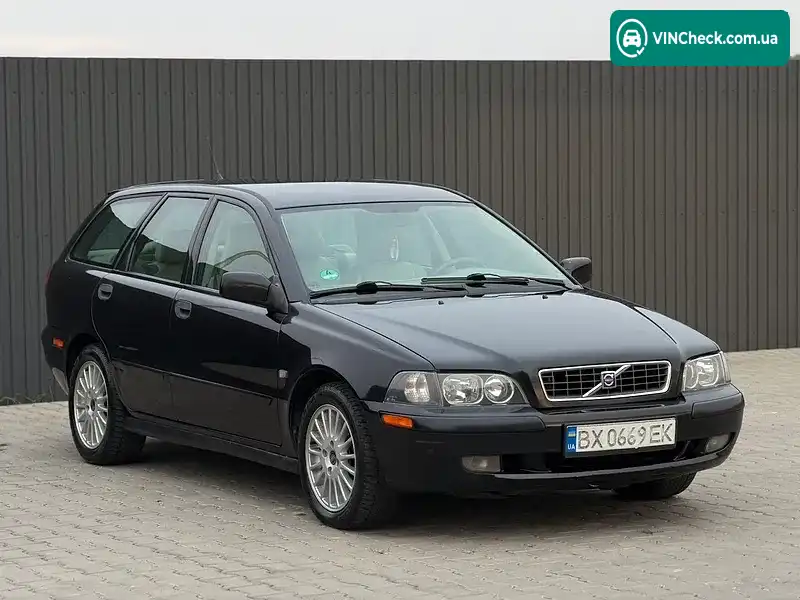 Volvo V40 2004, фото з оголошення 2 з 20, VIN YV1VW14K24F104681