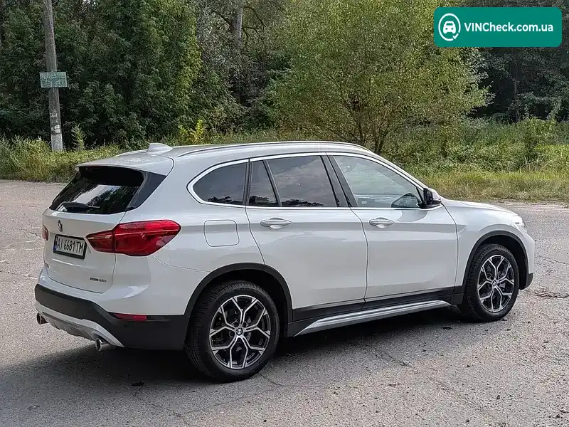 BMW X1 2021, фото з оголошення 2 з 20, VIN WBXJG7C05M5U33457