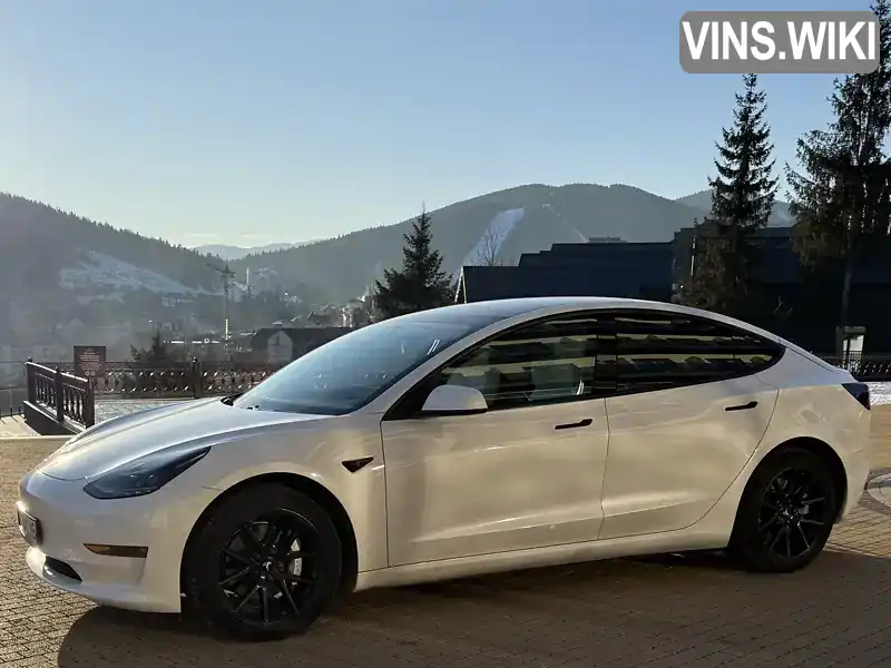 Tesla Model 3 2021, фото з оголошення 1 з 11, VIN 5YJ3E1EB2MF062702