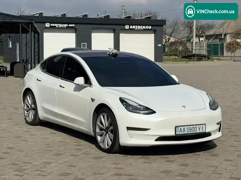 Tesla Model 3 2020, фото з оголошення 1 з 12, VIN 5YJ3E1EB2LF711672