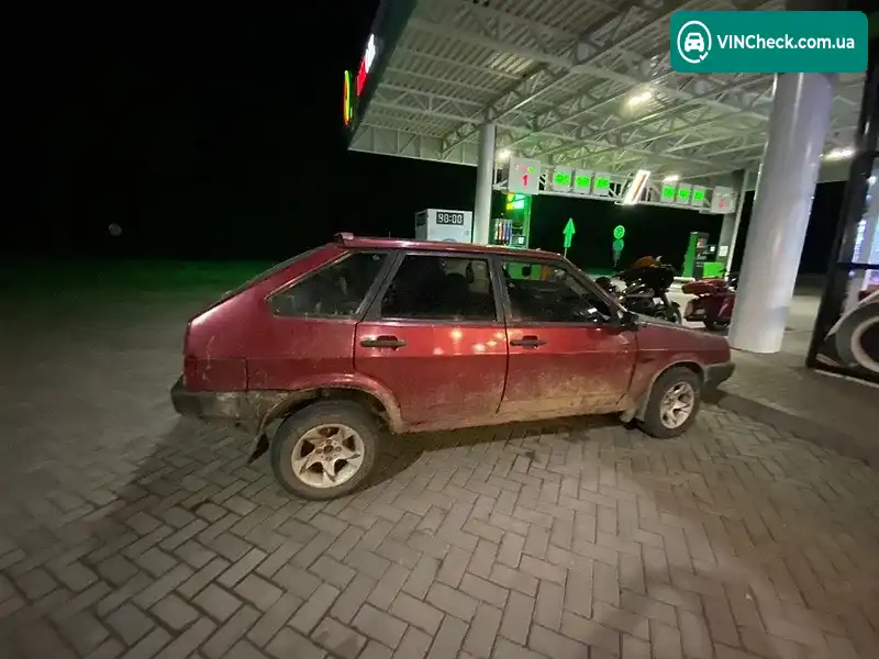 ВАЗ / Lada 2109 1995, фото з оголошення 2 з 10, VIN XTA210930T1779235