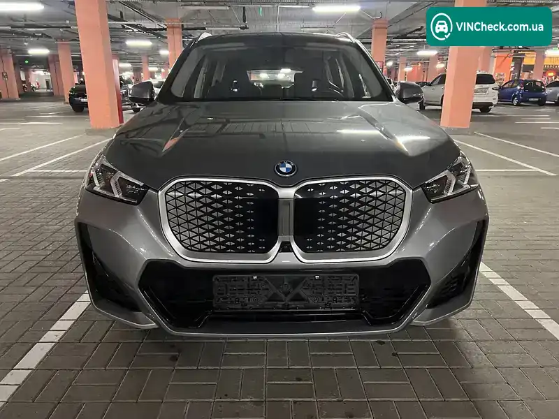 BMW iX1 2024, фото з оголошення 1 з 18, VIN LBV51FX07RM717607