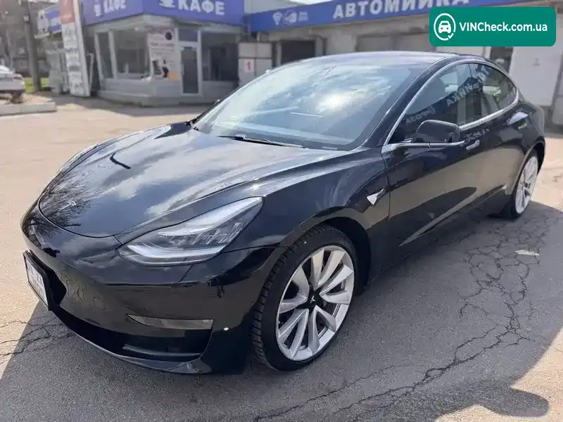 Tesla Model 3 2018, фото з оголошення 1 з 20, VIN 5YJ3E1EB7JF183690