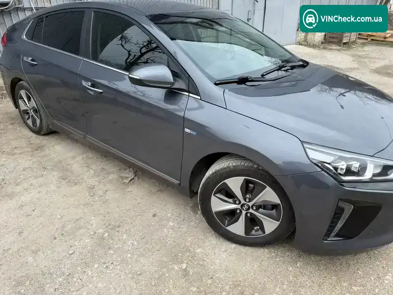 Hyundai Ioniq 2018, фото з оголошення 2 з 17, VIN KMHC851HFKU043010