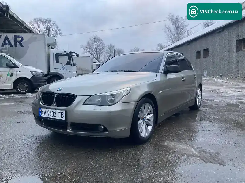 BMW 5 Series 2004, фото з оголошення 1 з 19, VIN WBANC51050B130155